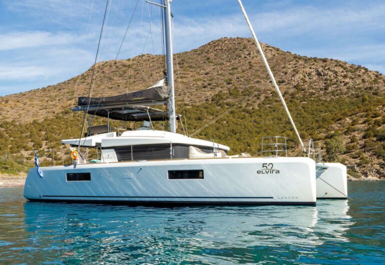 Athens Diamond Cruises Luxury Yacht Charter in Greece