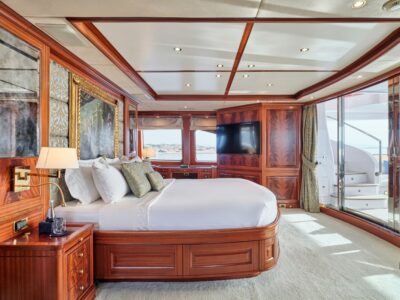 Athens Diamond Cruises Luxury Yacht Charter in Greece